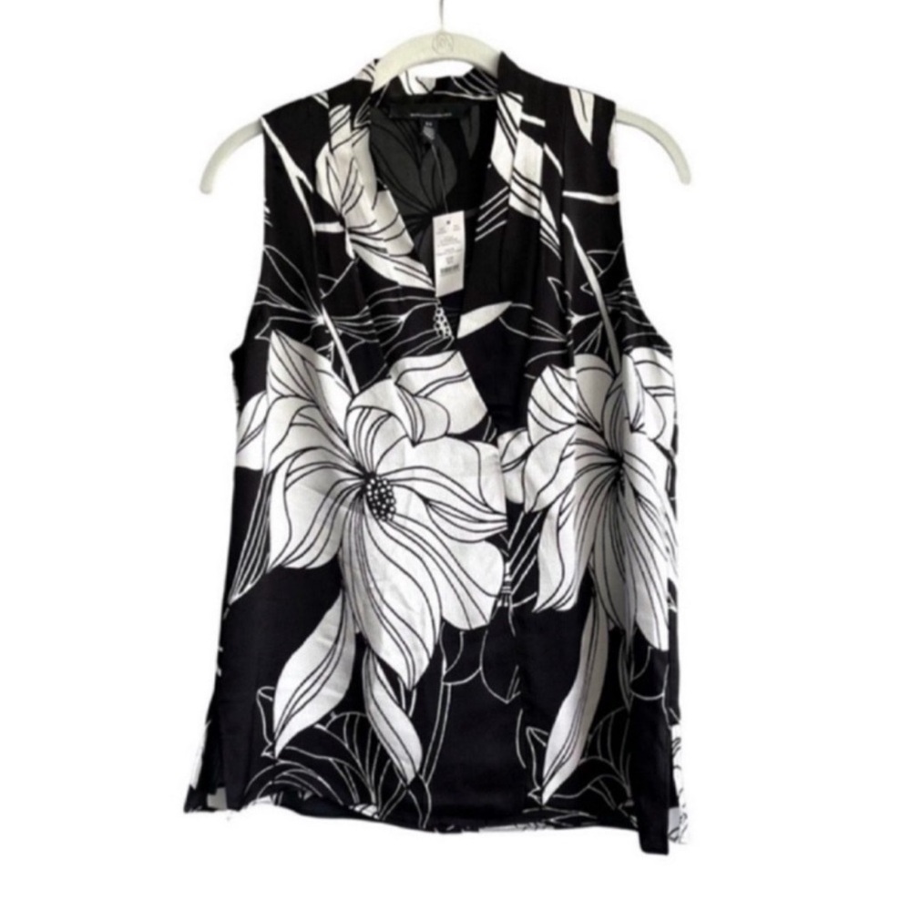 NEW WHBM Sleeveless Blouse V-neck Bold Magnolia Floral Black White Size XS - Picture 6 of 14